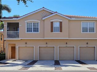 3827 Parkridge Cir #1-102, Sarasota, FL 34243