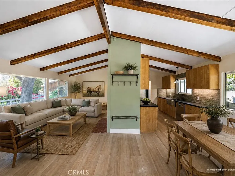 12 Martingale Dr — Photo 8