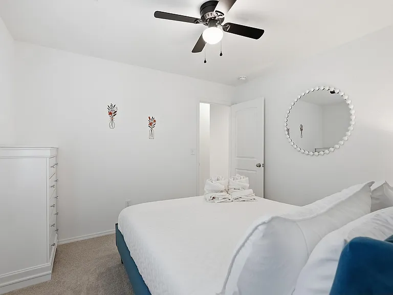 10904 Mason Dr — Photo 34