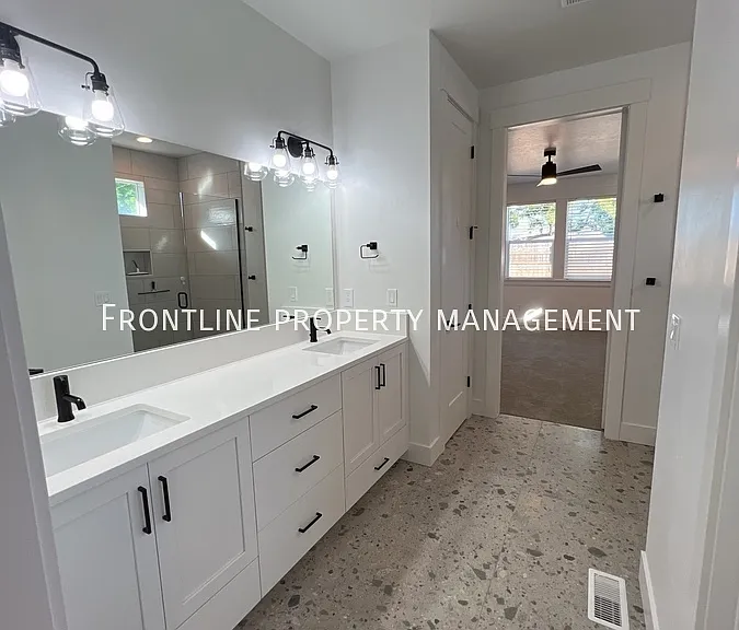 3901 Bozeman Ave — Photo 16