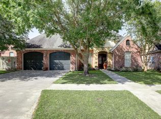 202 Metairie Ct, Lafayette, LA 70503