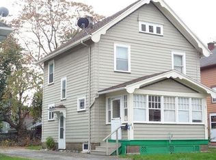 41 Malling Dr, Rochester, NY 14621