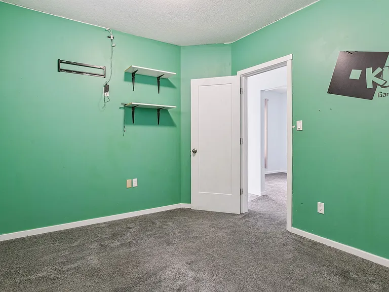 106 Fireside Pl — Photo 38
