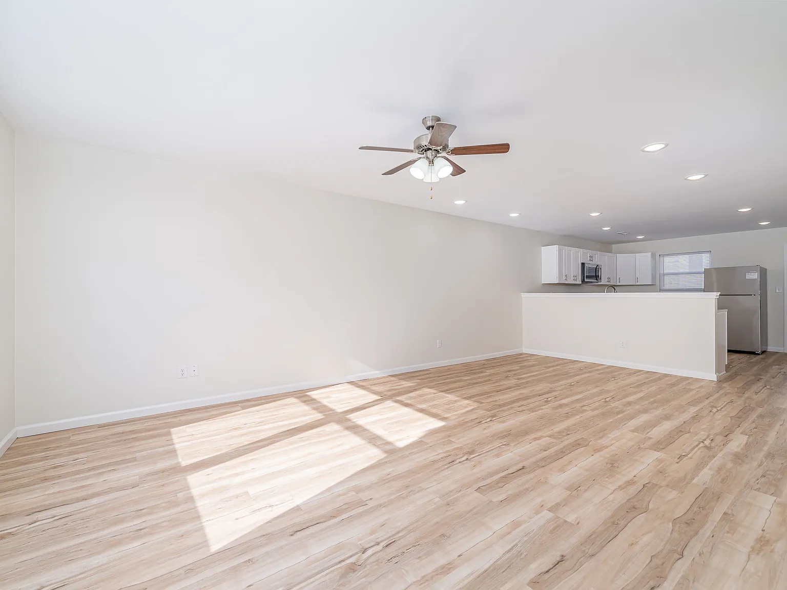 Icon Townhomes — Photo 4