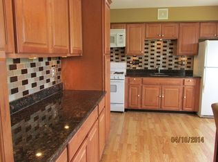 1214 N Boxwood Dr #A, Mount Prospect, IL
