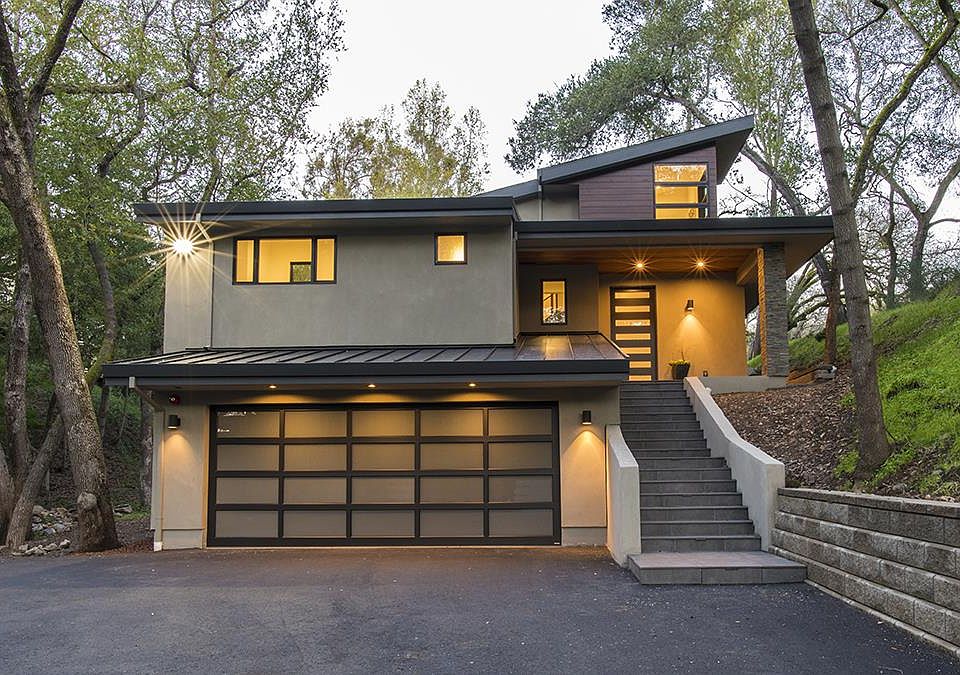 1st image of 19 Highland Ave