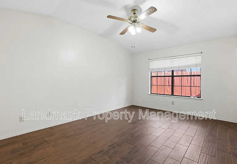 508 Sims Dr — Photo 18