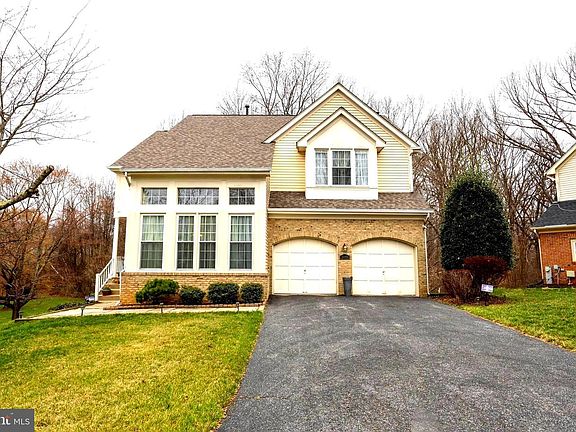 2nd image of 16000 Pennsbury Dr