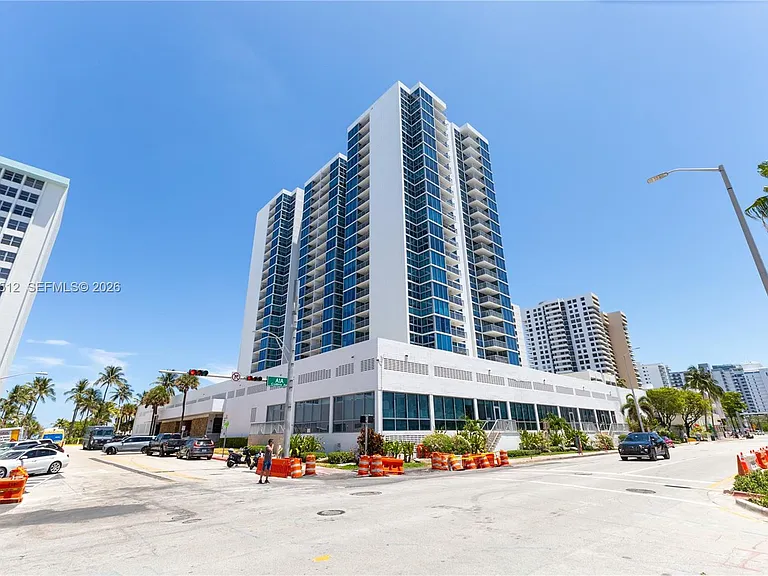 2655 Collins Ave #2308 — Photo 43