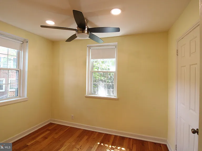 2915 S Dinwiddie St — Photo 10
