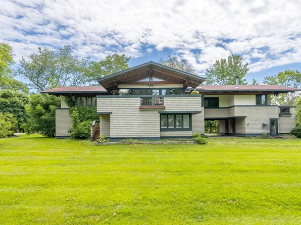 58 Woodland Road, North Hampton, NH 03862