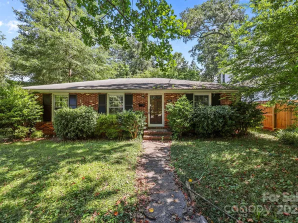 701 Hollis Rd, Charlotte, NC 28209