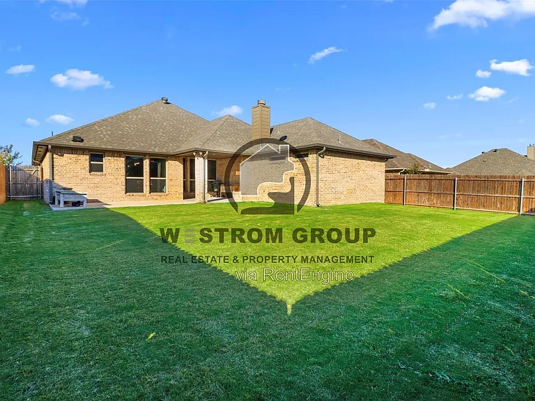624 Ethan Dr — Photo 6