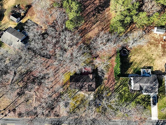 4th image of 7013 Ridge Ave