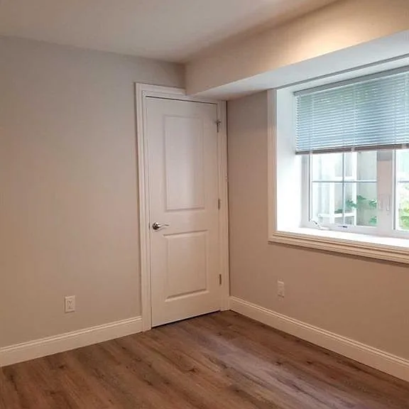 7 Lindley Ave #B — Photo 23