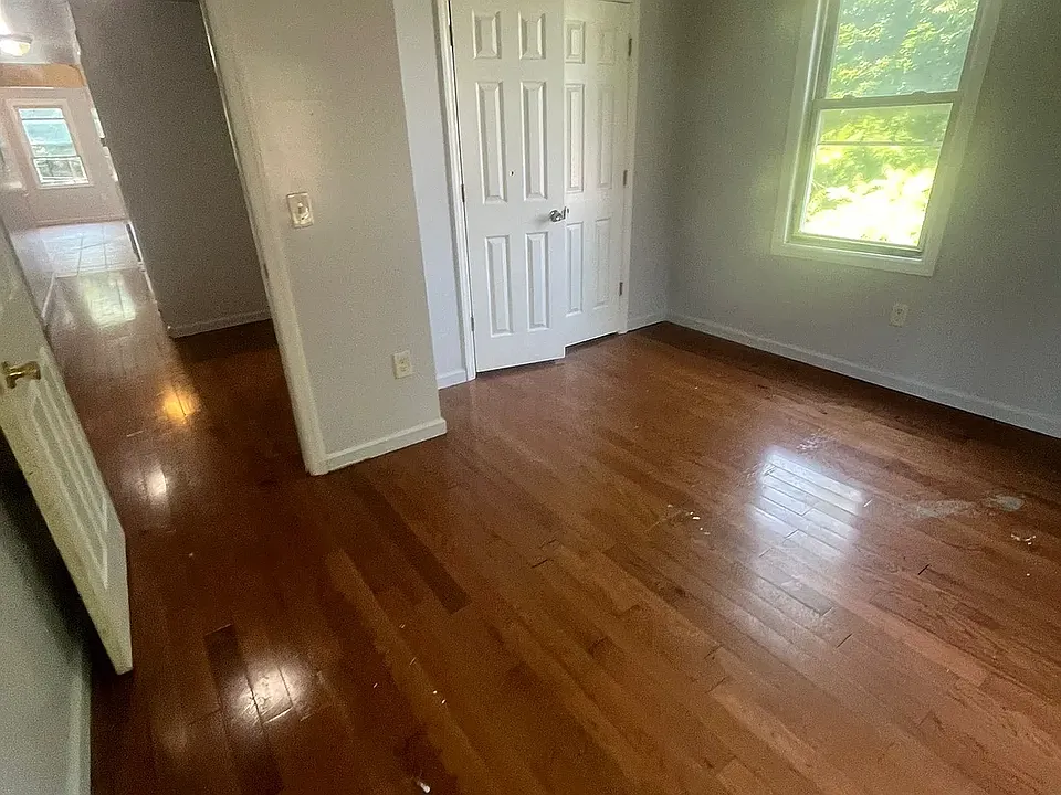 15-17 Ferdinand St #2A