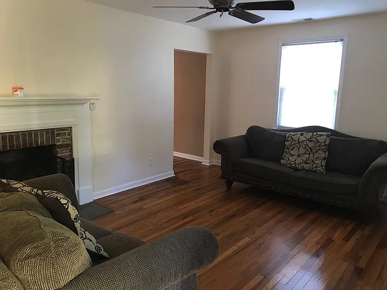 29 Rumbough Pl — Photo 3