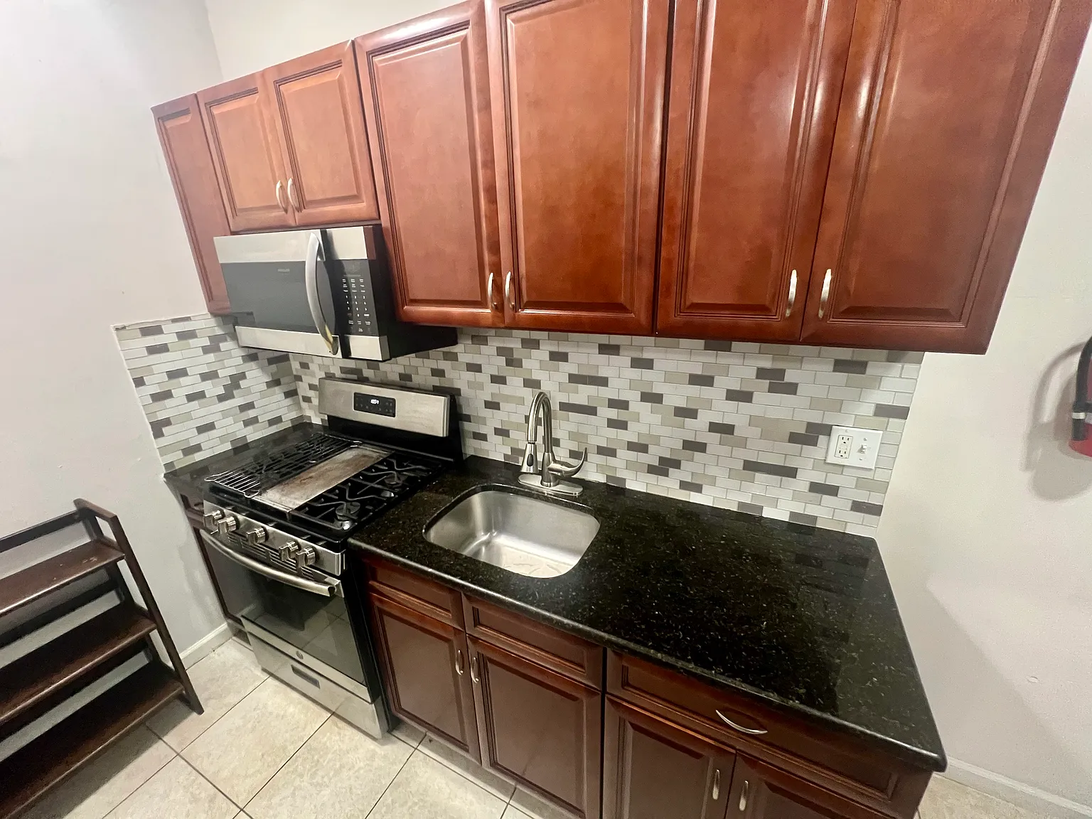 2 bed, $2,200 — Photo 3