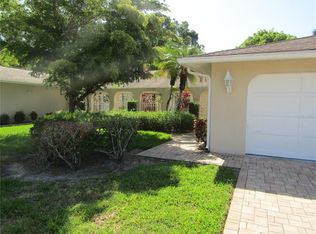 5270 Villa Majorca Ct #23, Sarasota, FL 34235