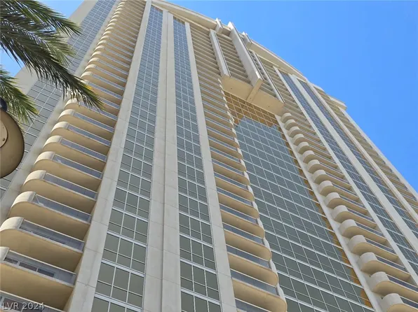 135 Harmon Ave #2807, Las Vegas, NV 89109