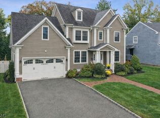 9 Mount Vernon Rd, Montclair, NJ 07043