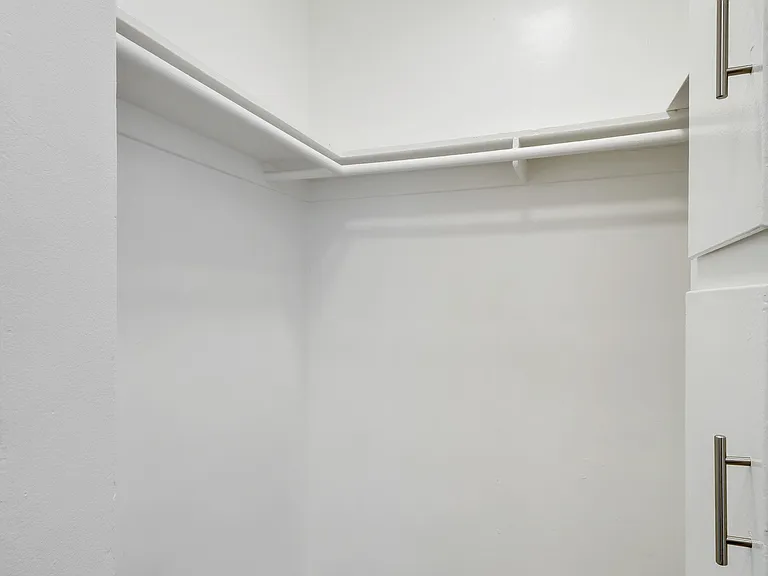 830 N Acacia St — Photo 10