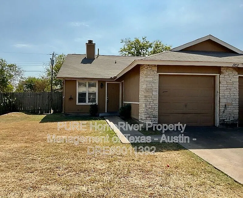 2 bed, 2.0 bath, 974 sqft, $1,350 — Photo 1