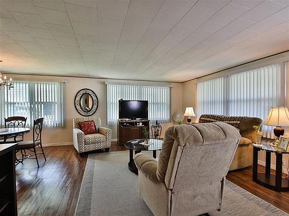 5th image of 31634 Blanton Ln