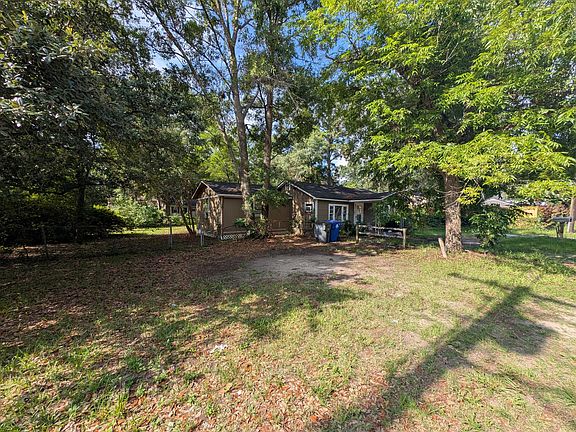 5th image of 1629 Sumner Ave