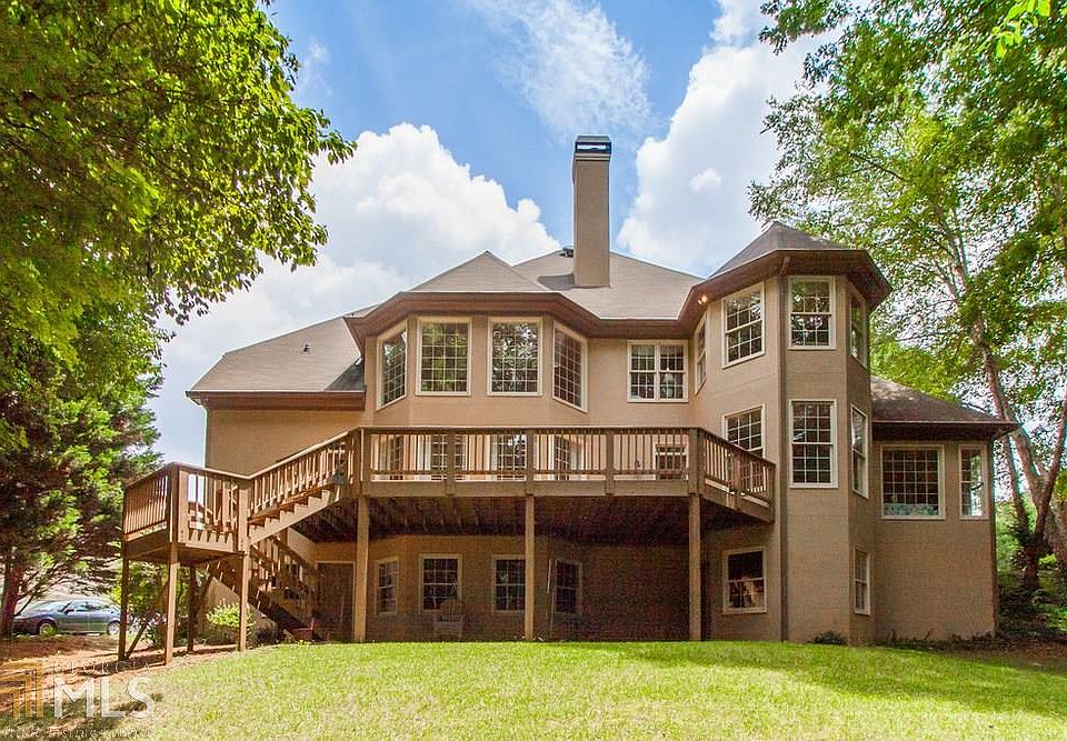 2nd image of 12170 Oak Hollow Way