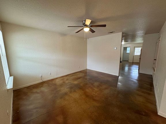 3rd image of 107 Kings Ct #B