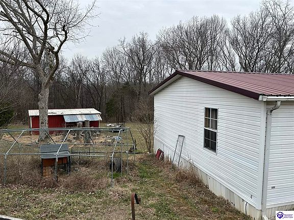 3rd image of 880 Dishman Cemetery Rd