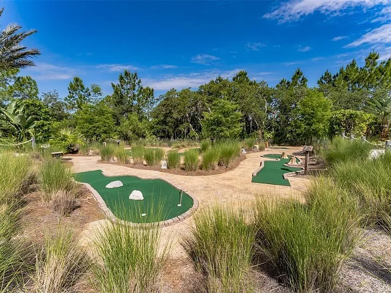 490 Captiva Dr — Photo 22
