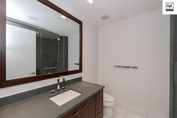 Rented by New York Residence | media 38