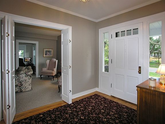 3rd image of 55 N Edgewood Ave