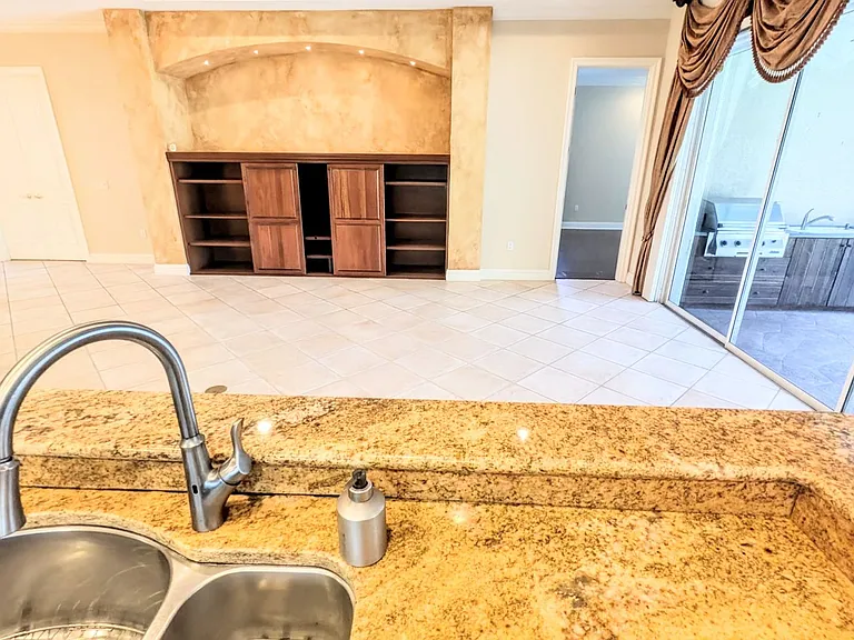 124 Turquoise Ln — Photo 9