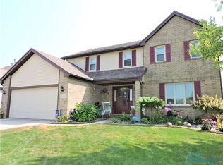 3116 Cindy Dr, Oregon, OH 43616