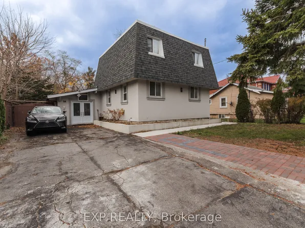 34 Rodda Blvd, Toronto, ON M1E 2Z6