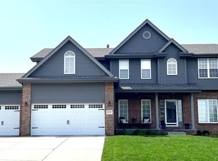 15125 Taylor St, Omaha, NE 68116