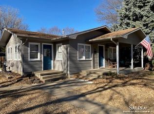 511 N Struble St, Bennington, KS 67422