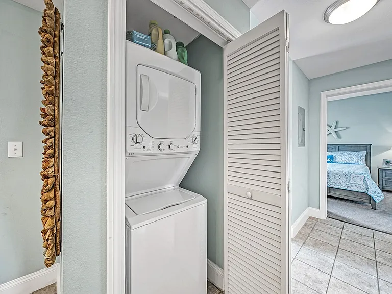 9902 S Thomas Dr #1890 — Photo 5