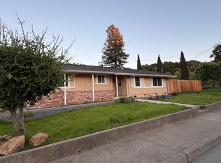 1127 F St, Petaluma, CA 94952