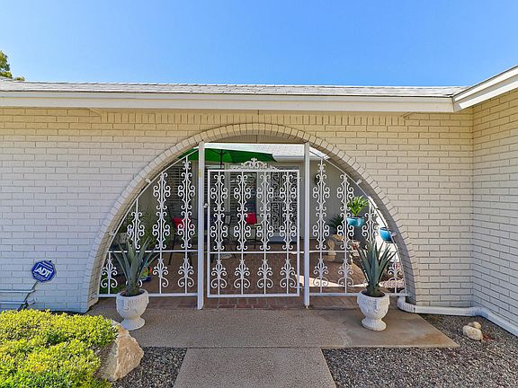 4th image of 19831 N Willowcreek Cir