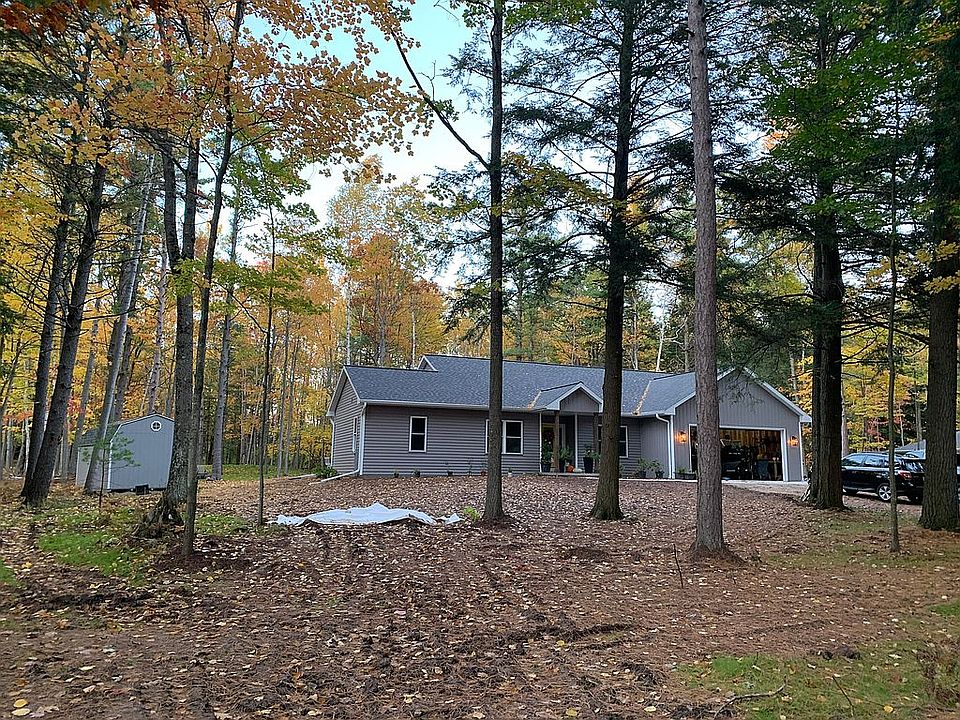 1st image of 2462 Canal Ln