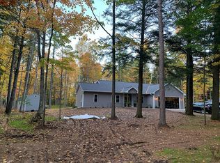 2462 Canal Ln, Sturgeon Bay, WI 54235