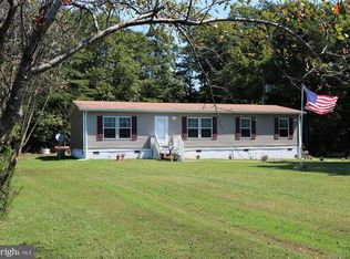 7312 Leedstown Rd, Colonial Beach, VA 22443