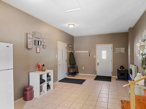 5th image of 2200 Lawton Trl
