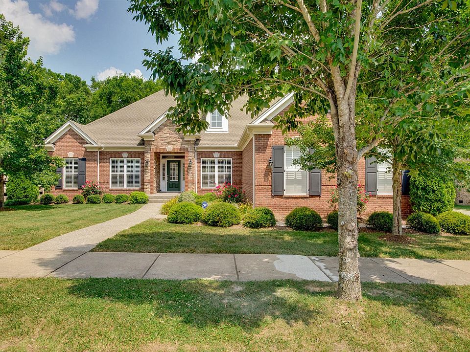1st image of 528 Verde Meadow Dr