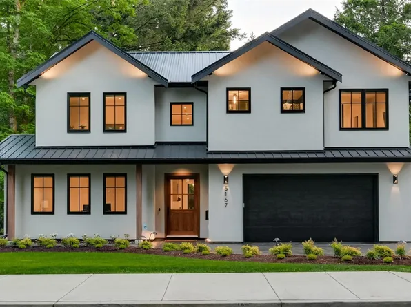 5157 Del Monte Ave, Saanich, BC V8Y 3A2