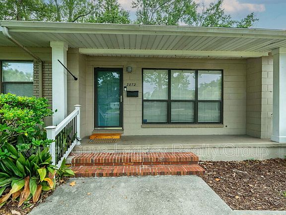 2nd image of 3872 Marianna Rd